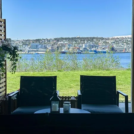 Panorama View - Free Parking - Perfect For Couples Apartment Tromso Exterior photo