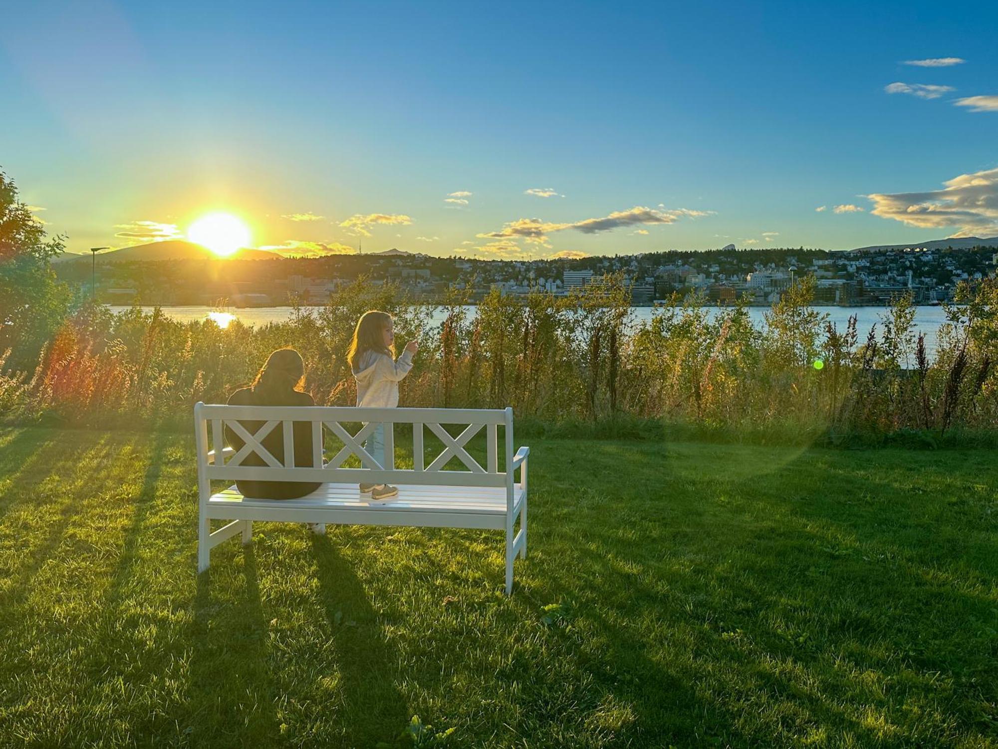 Panorama View - Free Parking - Perfect For Couples Appartamento